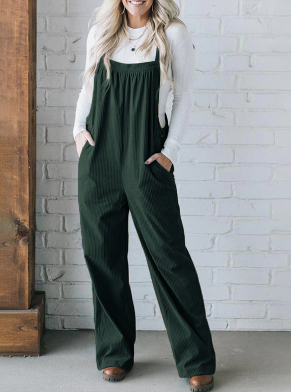 SUENTA Damen Cord Latzhose – Gemütlicher Overall aus Weichem Cordstoff Dunkelgrün