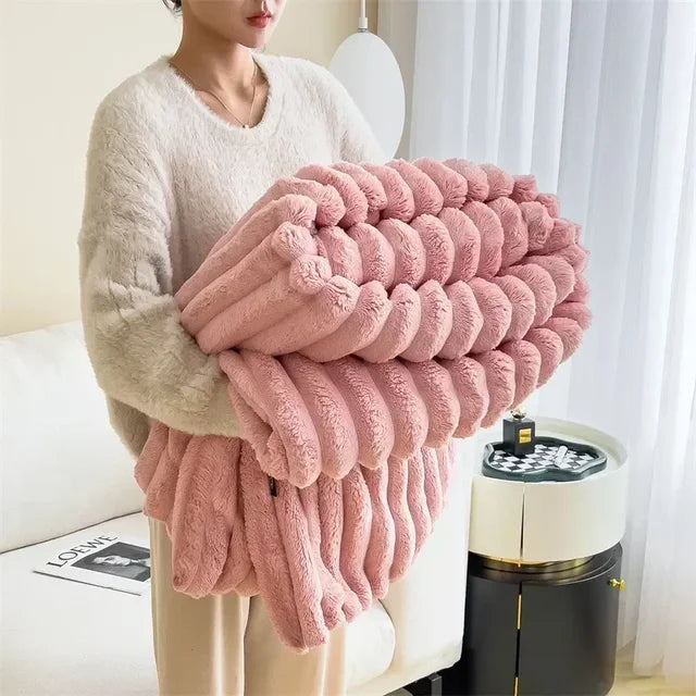 SUENTA Weiche Plüsch-Maxi-Decke - LuxuraWrap Rosa
