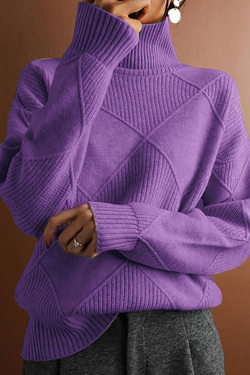 SUENTA Vespera Damen-Strickpullover – Hoher Kragen & Klassisches Rautenmuster Violett