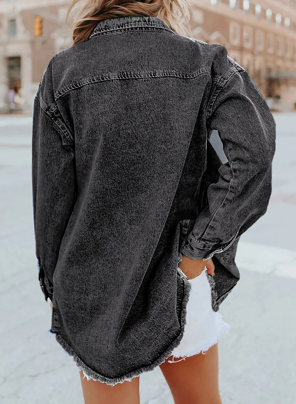 SUENTA Damen Jeansjacke Denim Ausgefransten Akzenten Fransen