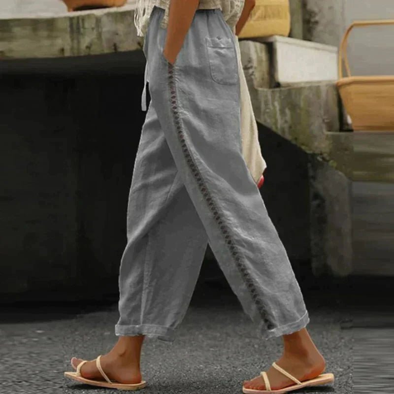 Luna | Pantaloni da donna in tessuto a vita alta con bottoni laterali