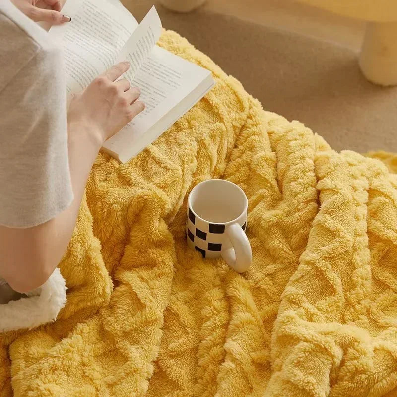 SUENTA Dicke Winter Lammwoll-Decke - WarmWool Gelb