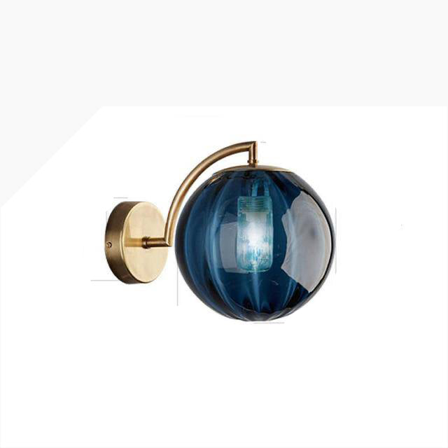 SUENTA Wandlampe LED in Gold mit rauchiger Glaskugel Scone Blau