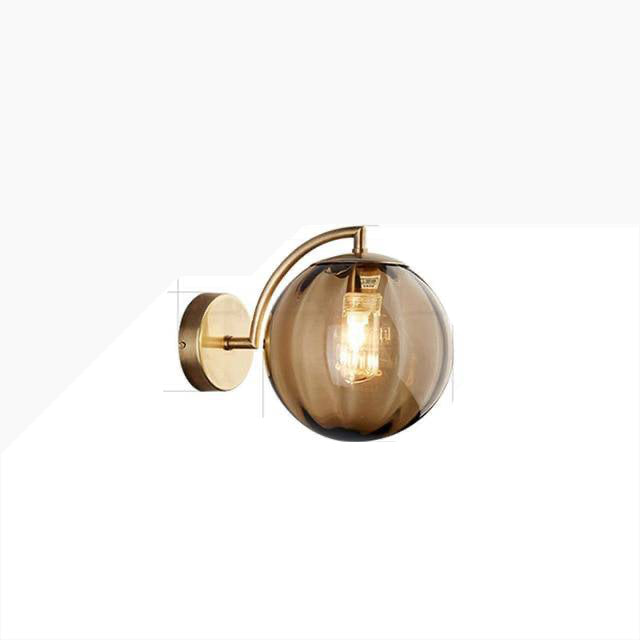 SUENTA Wandlampe LED in Gold mit rauchiger Glaskugel Scone Amber